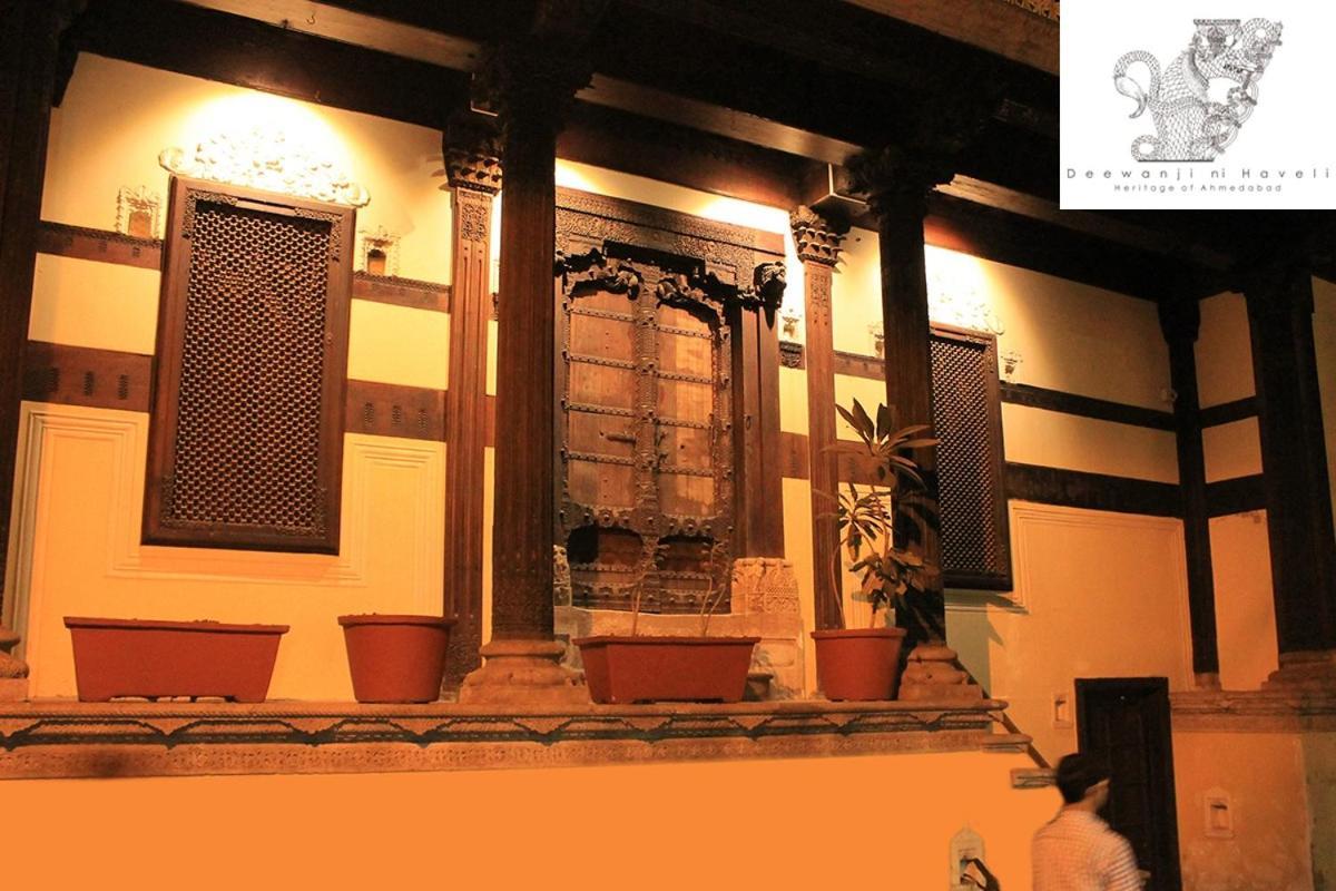 Deewanji Ni Haveli Bed & Breakfast Ahmedabad Luaran gambar