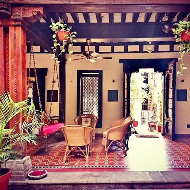 Deewanji Ni Haveli Bed & Breakfast Ahmedabad Luaran gambar