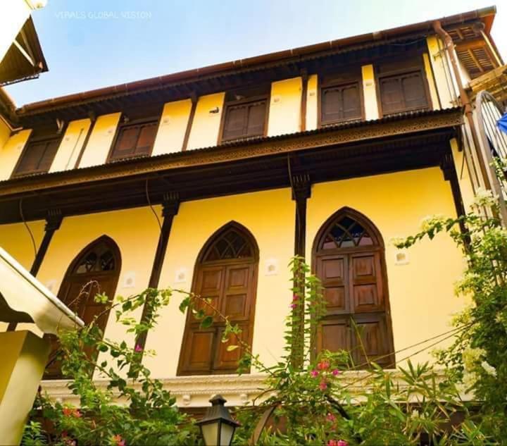Deewanji Ni Haveli Bed & Breakfast Ahmedabad Luaran gambar