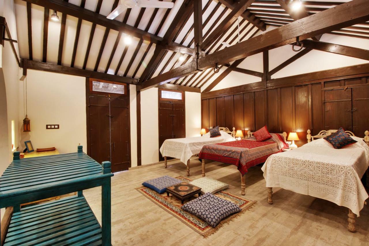 Deewanji Ni Haveli Bed & Breakfast Ahmedabad Luaran gambar