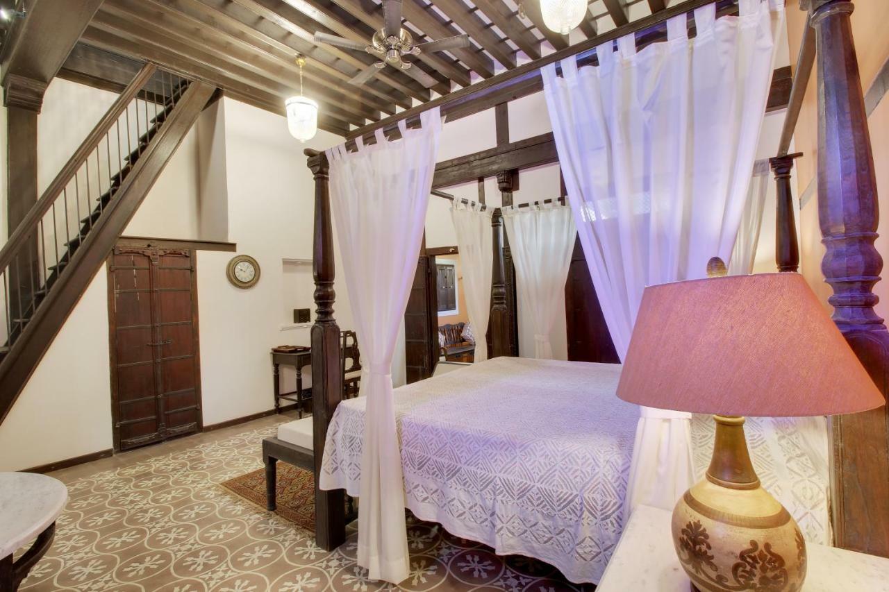 Deewanji Ni Haveli Bed & Breakfast Ahmedabad Luaran gambar